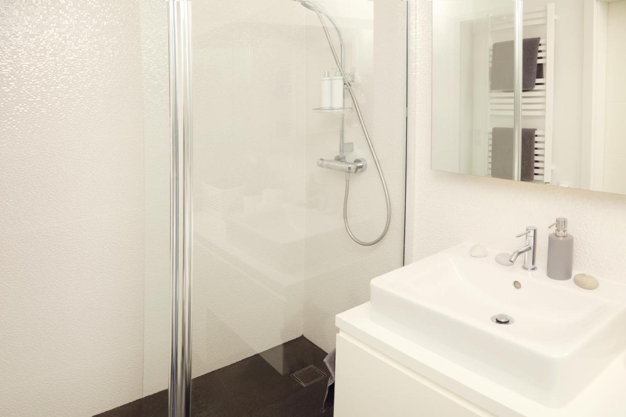 Bialy Apartament Z Tarasem W Playa Baltis Miedzyzdroje Exteriör bild